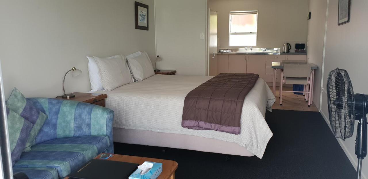 Whangaroa Lodge Motel Экстерьер фото