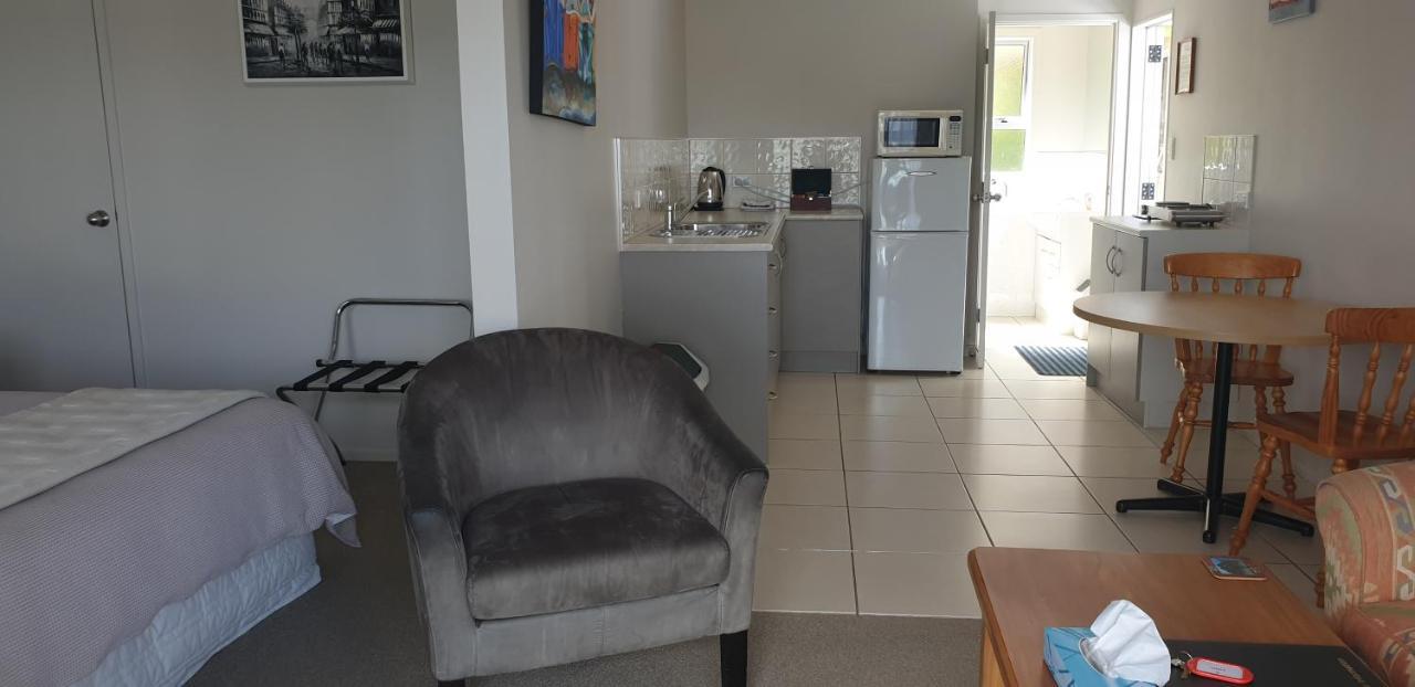 Whangaroa Lodge Motel Экстерьер фото